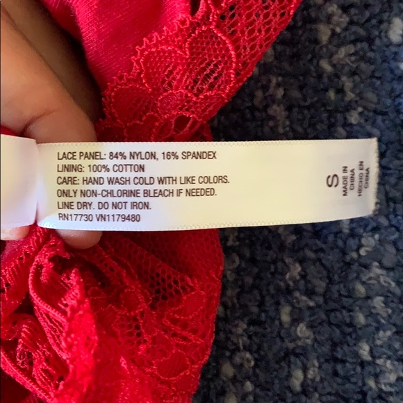 Red Lace Racerback Bralette - Picture 3 of 3